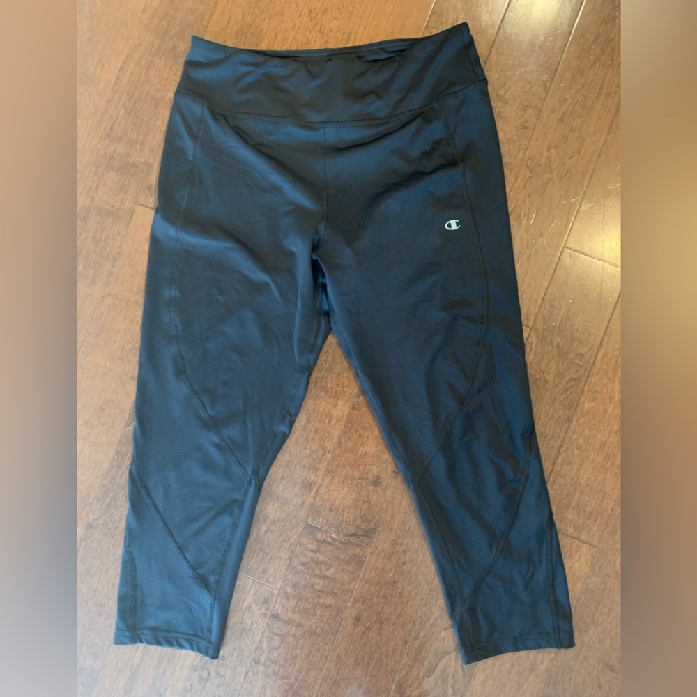 NWOT Champion Athletic Capri